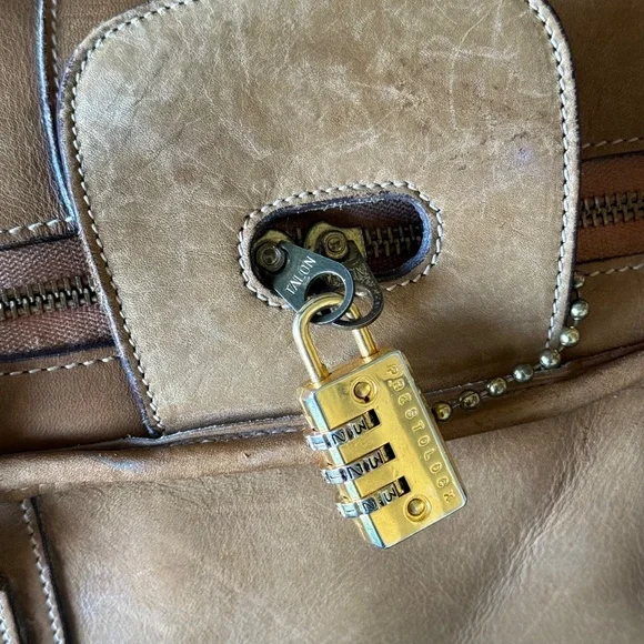 Vintage Ghurka No. 22 Traveler II Leather Duffle Bag Registered #B11 - Picture 11 of 16